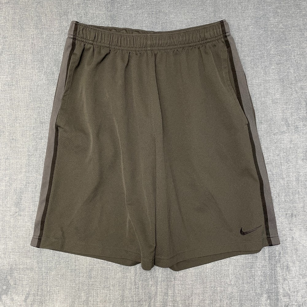 Nike Dri Fit Athletic Shorts Mens Medium Olive Green Swoosh Logo Elastic Waist
